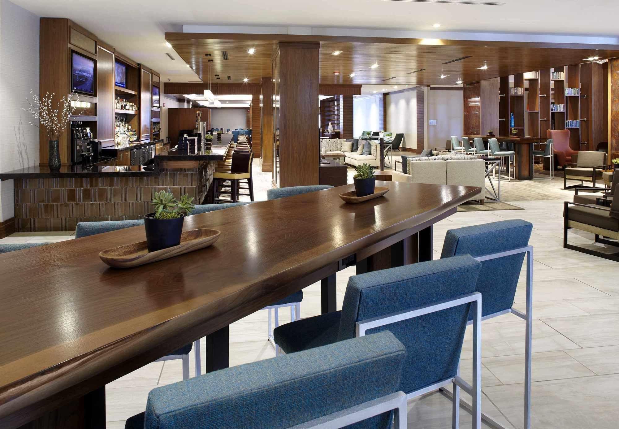 Marriott Crabtree Valley Hotel