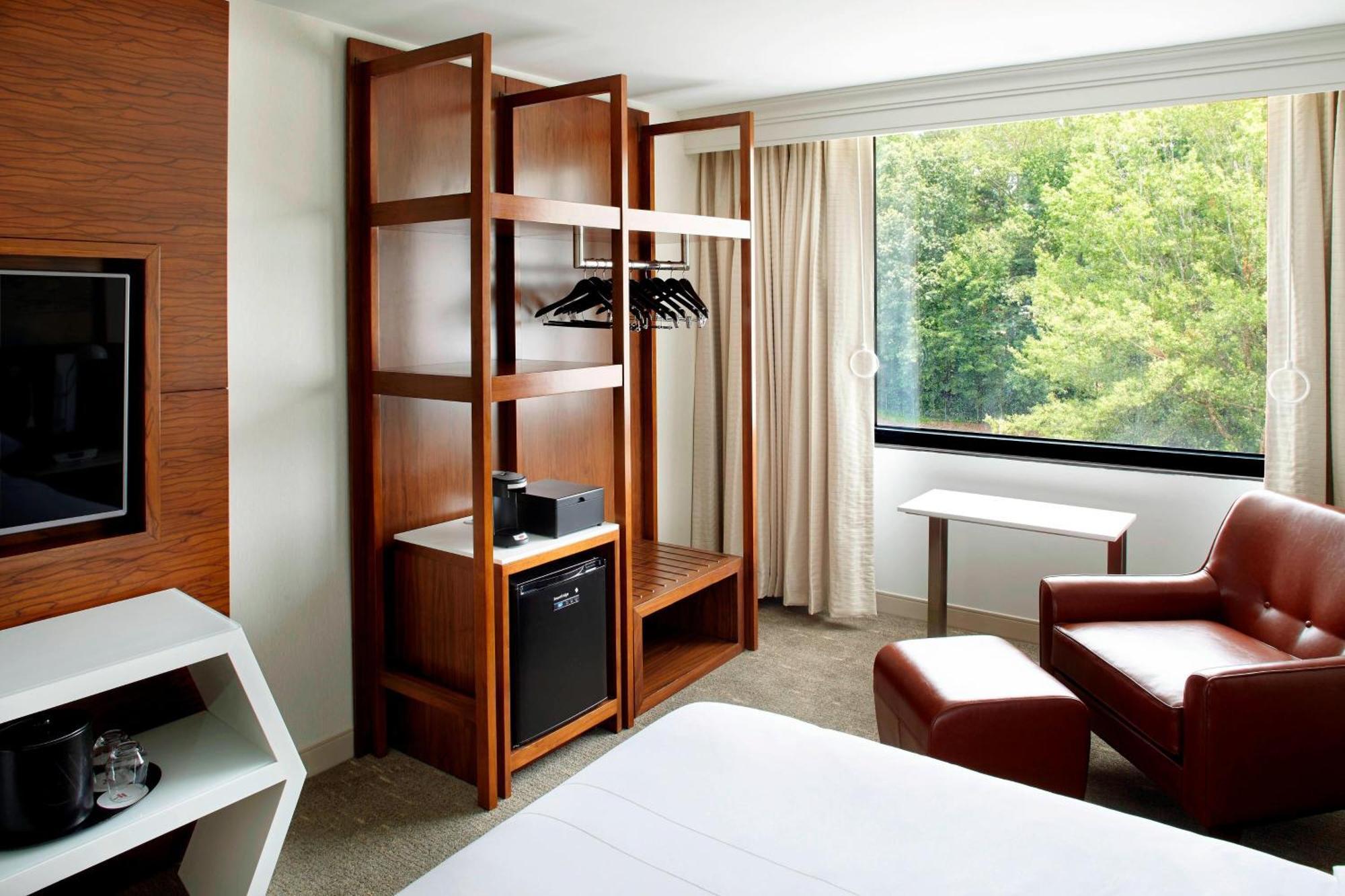 Marriott Crabtree Valley 4*