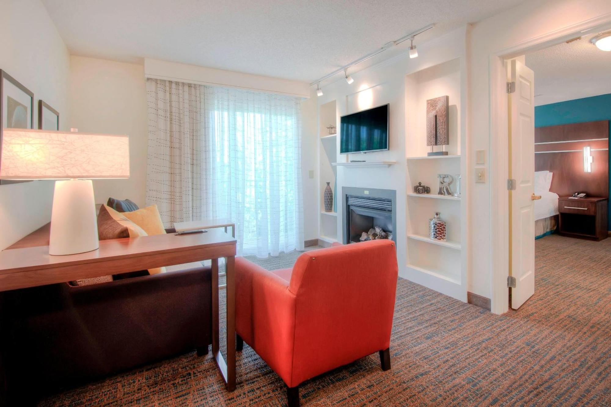 By Marriott Crabtree Valley 2* Raleigh