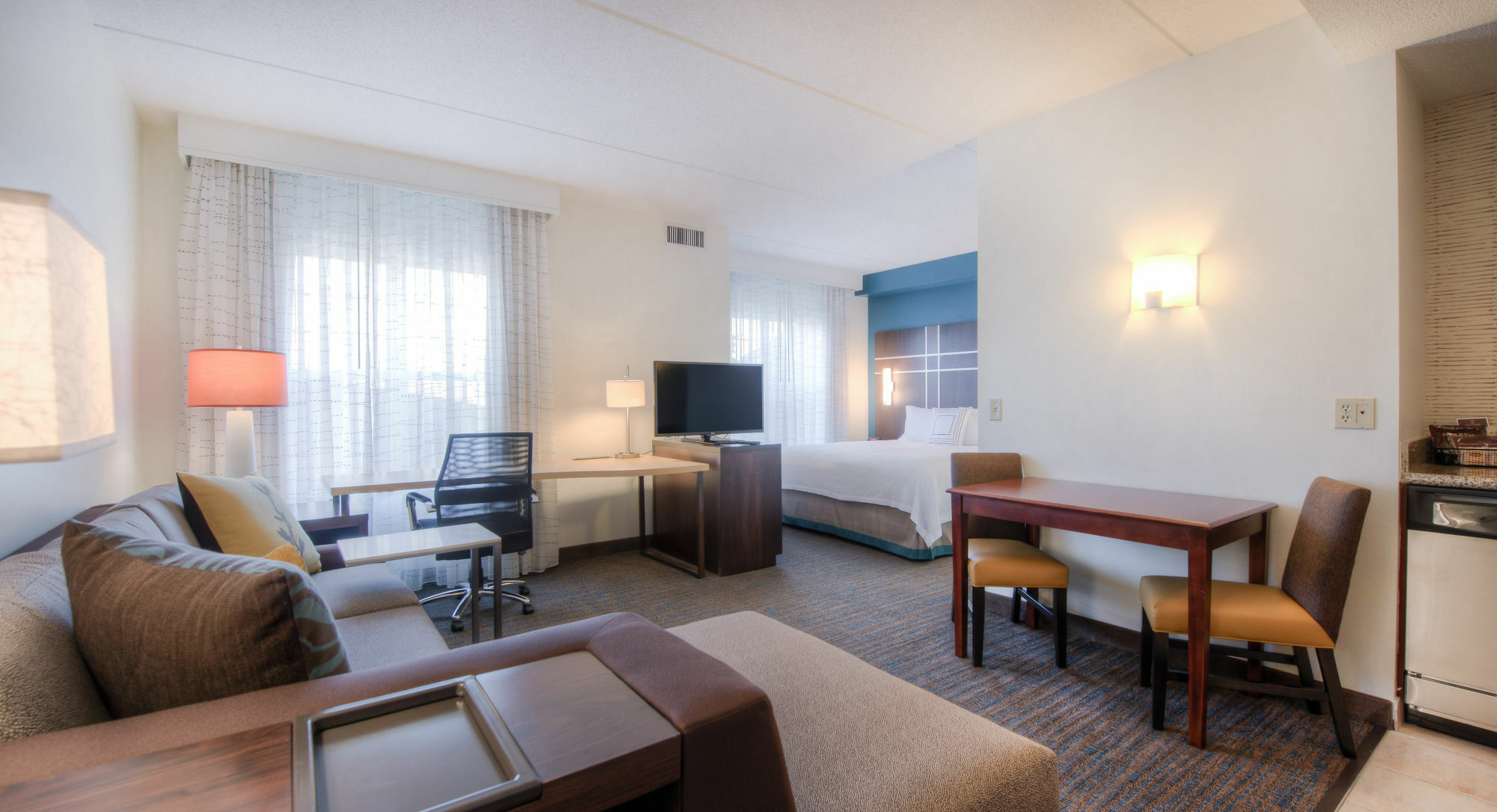 Hotel By Marriott Crabtree Valley Raleigh
