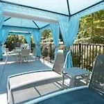 Spring Falls Suite