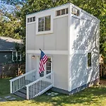 Downtown Guest House
