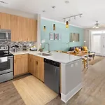 City Living In Downtown Raleigh Luxury Apt 2