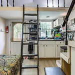 Pet-Friendly Raleigh Tiny Home With Patio