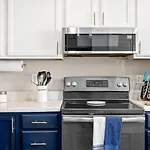 Cozy 2Br Retreat With Bbq, Wifi & Parking