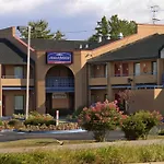 Wake Inn