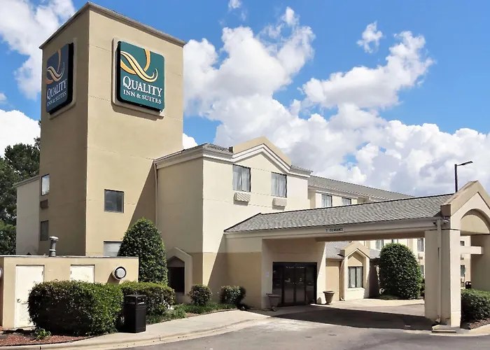Quality Inn & Suites Raleigh North