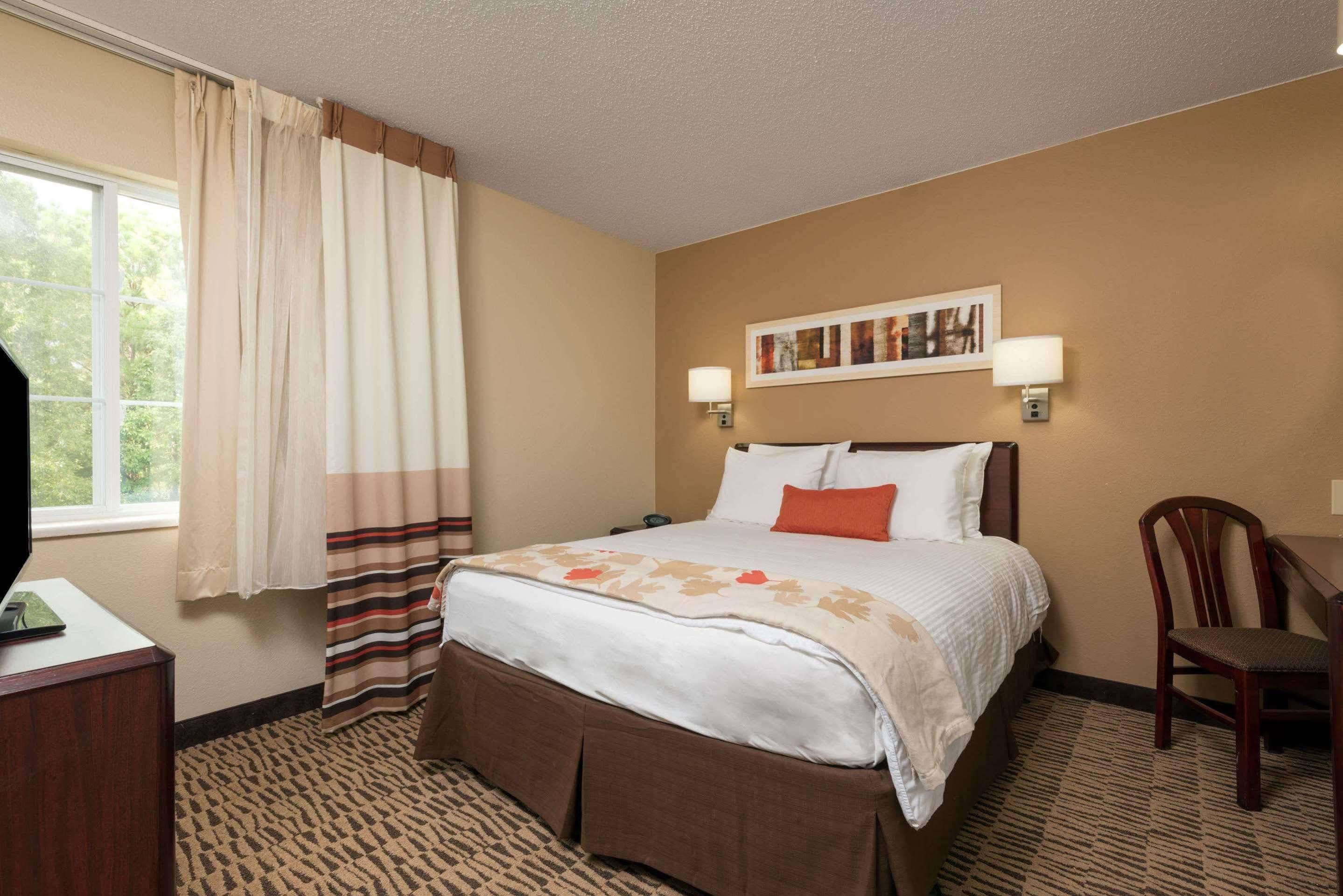 Mainstay - Cary Hotel 2*