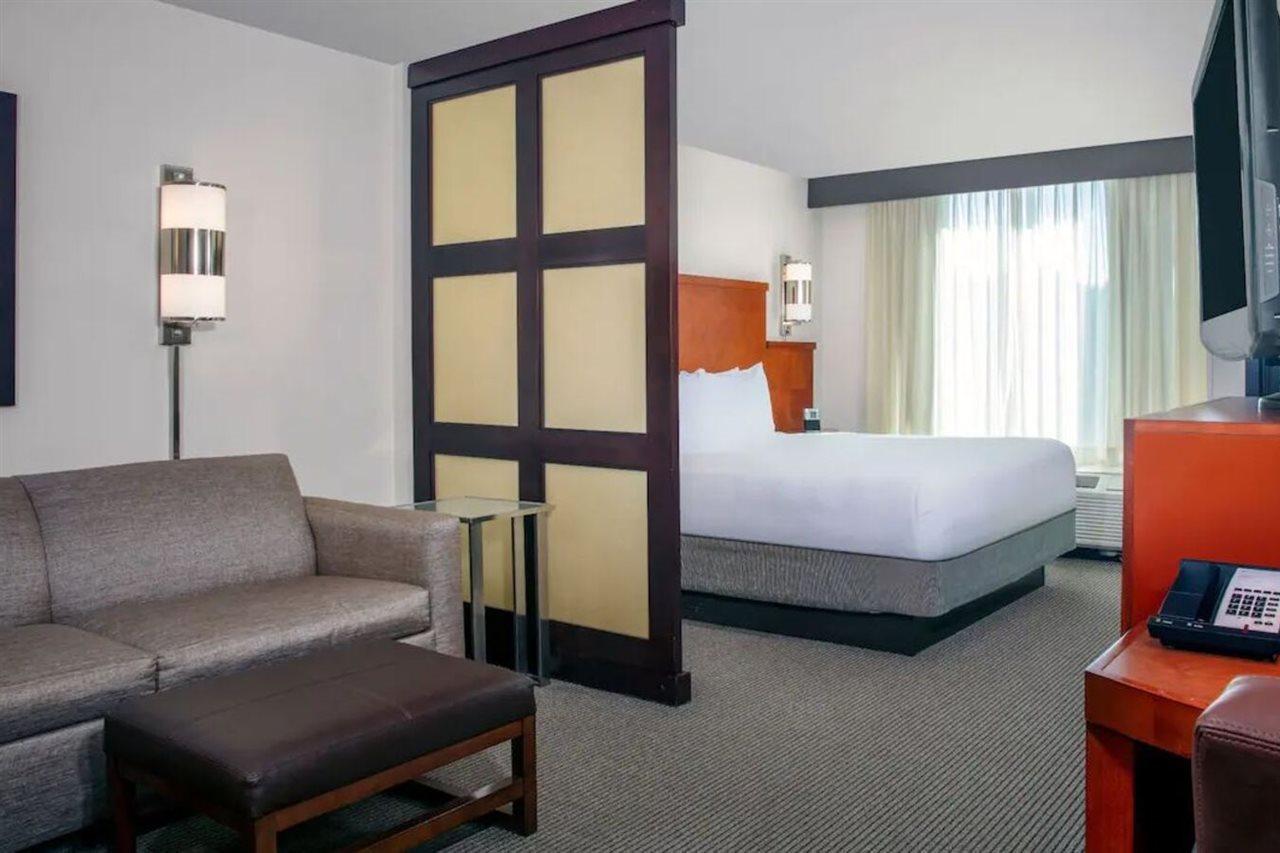 Hyatt Place Cary Hotel 4*