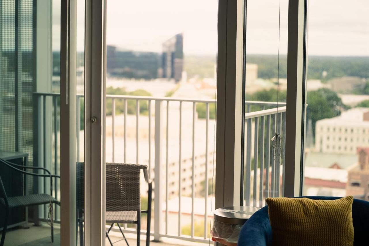 Upscale Downtown High-rise *