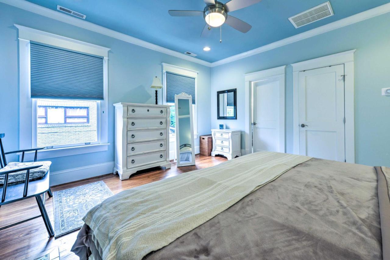 Elegant With Porch, Walk Downtown! * Raleigh