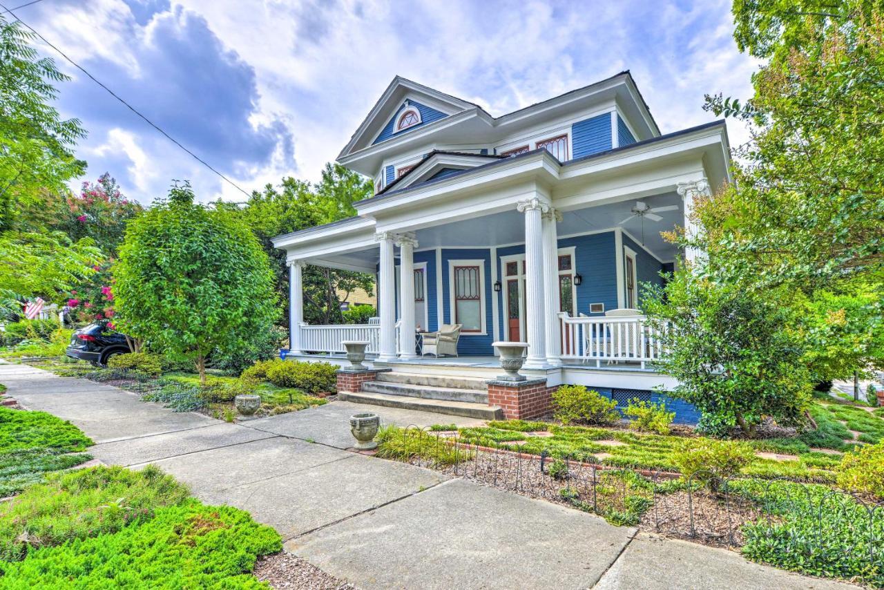 Elegant With Porch, Walk Downtown! Raleigh