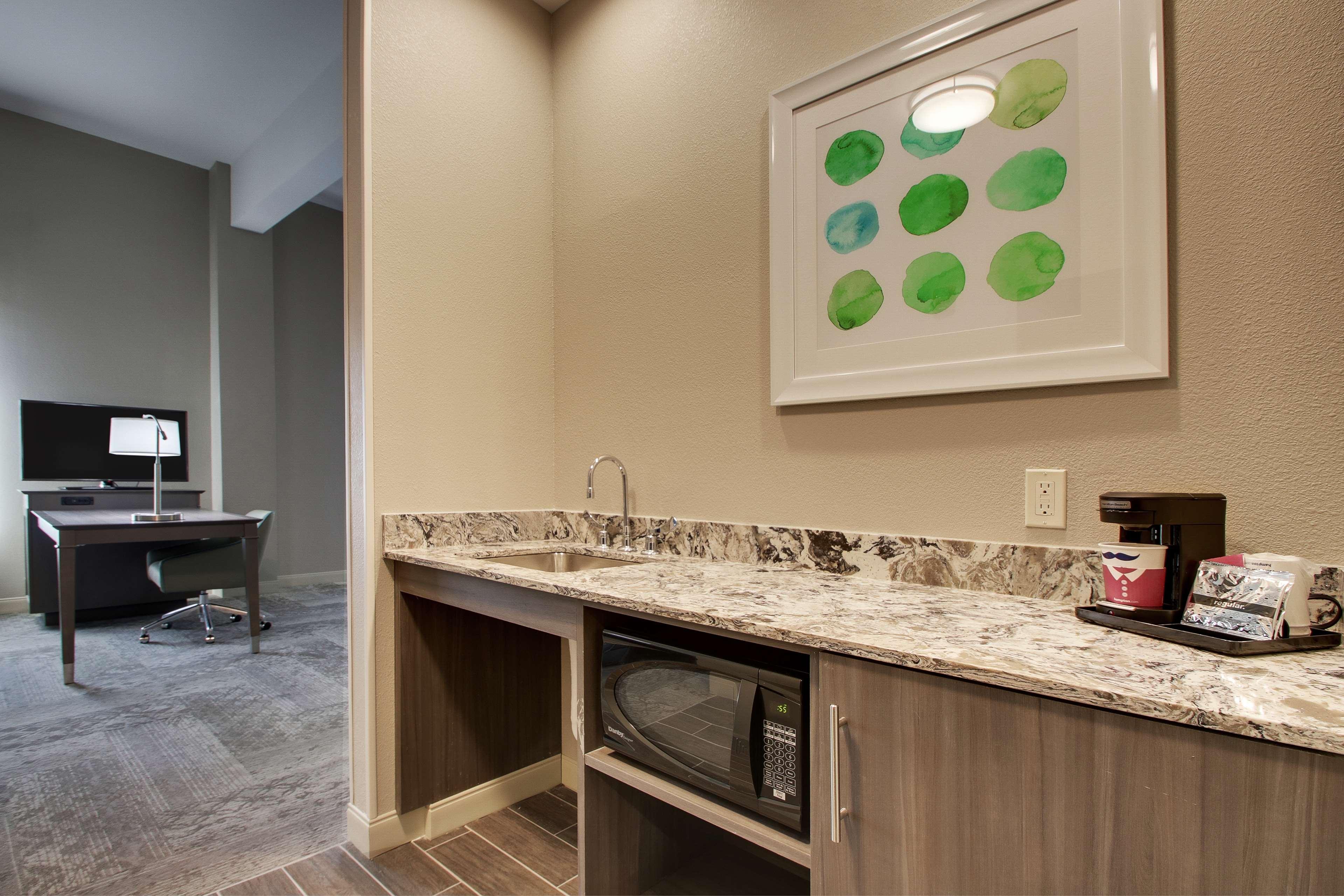 Hampton & By Hilton Knightdale