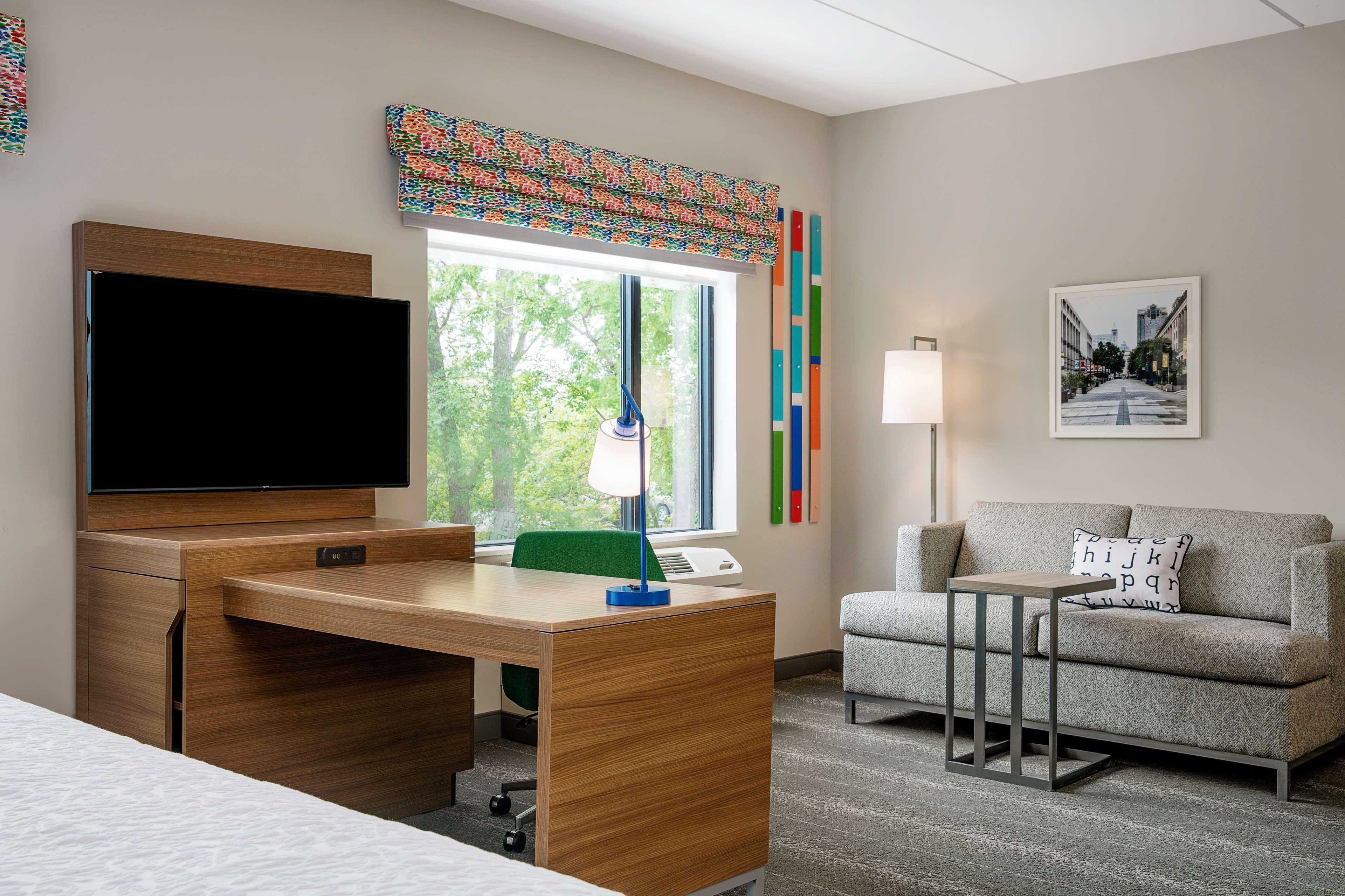 Hampton & Midtown, Nc Hotel 3*