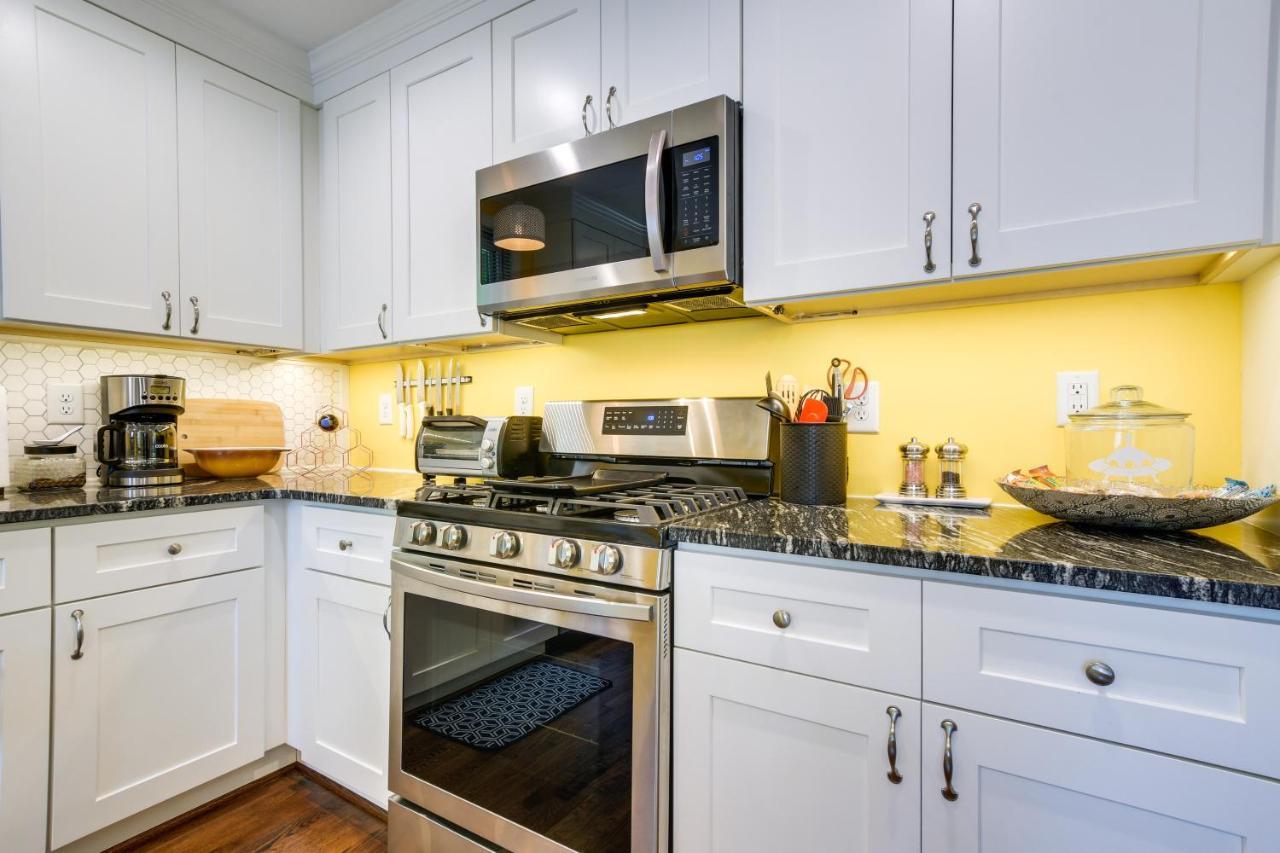 Freshly Renovated Near Downtown! * Raleigh