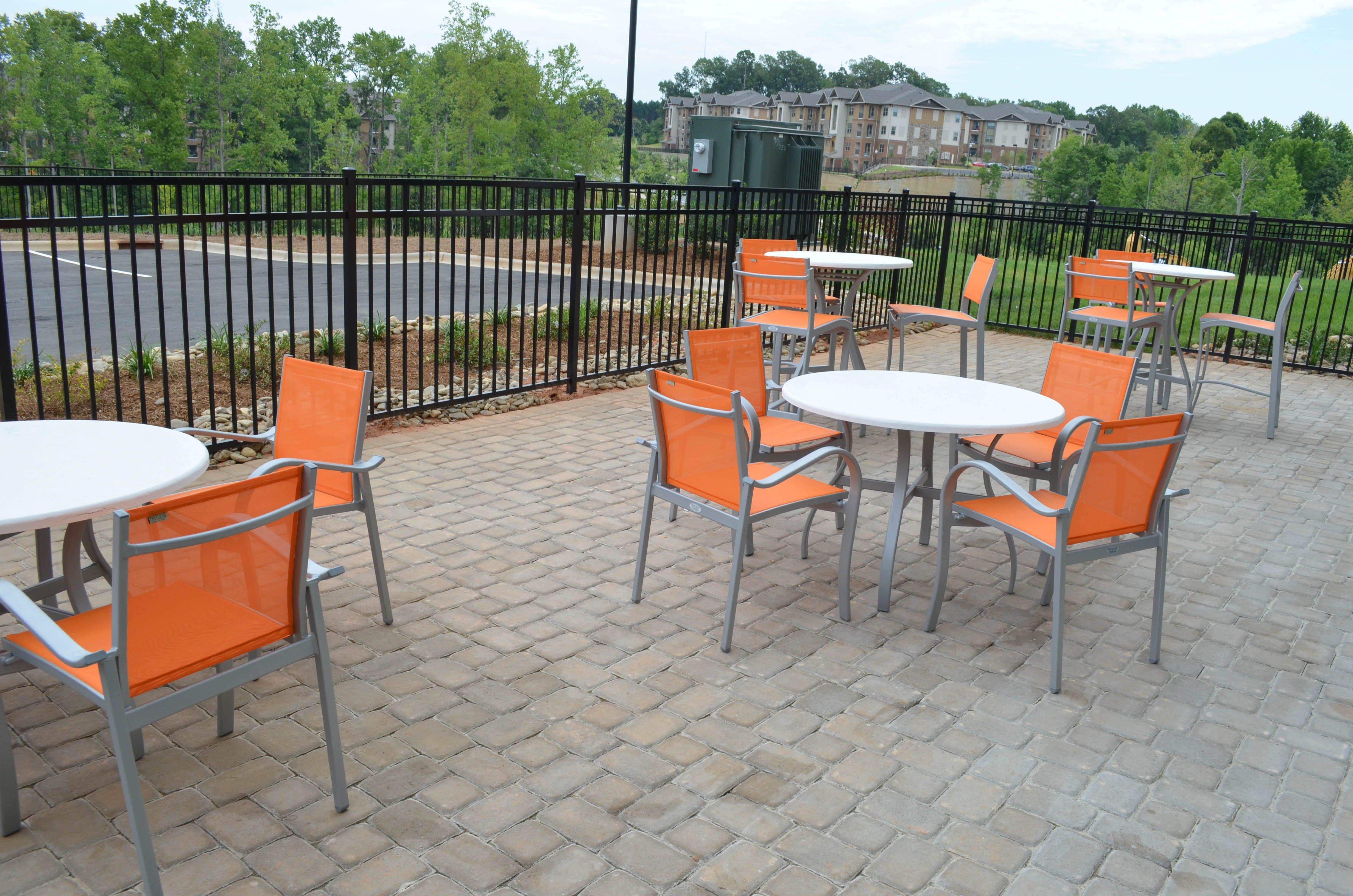 Express & Airport - Brier Creek By Ihg 2*