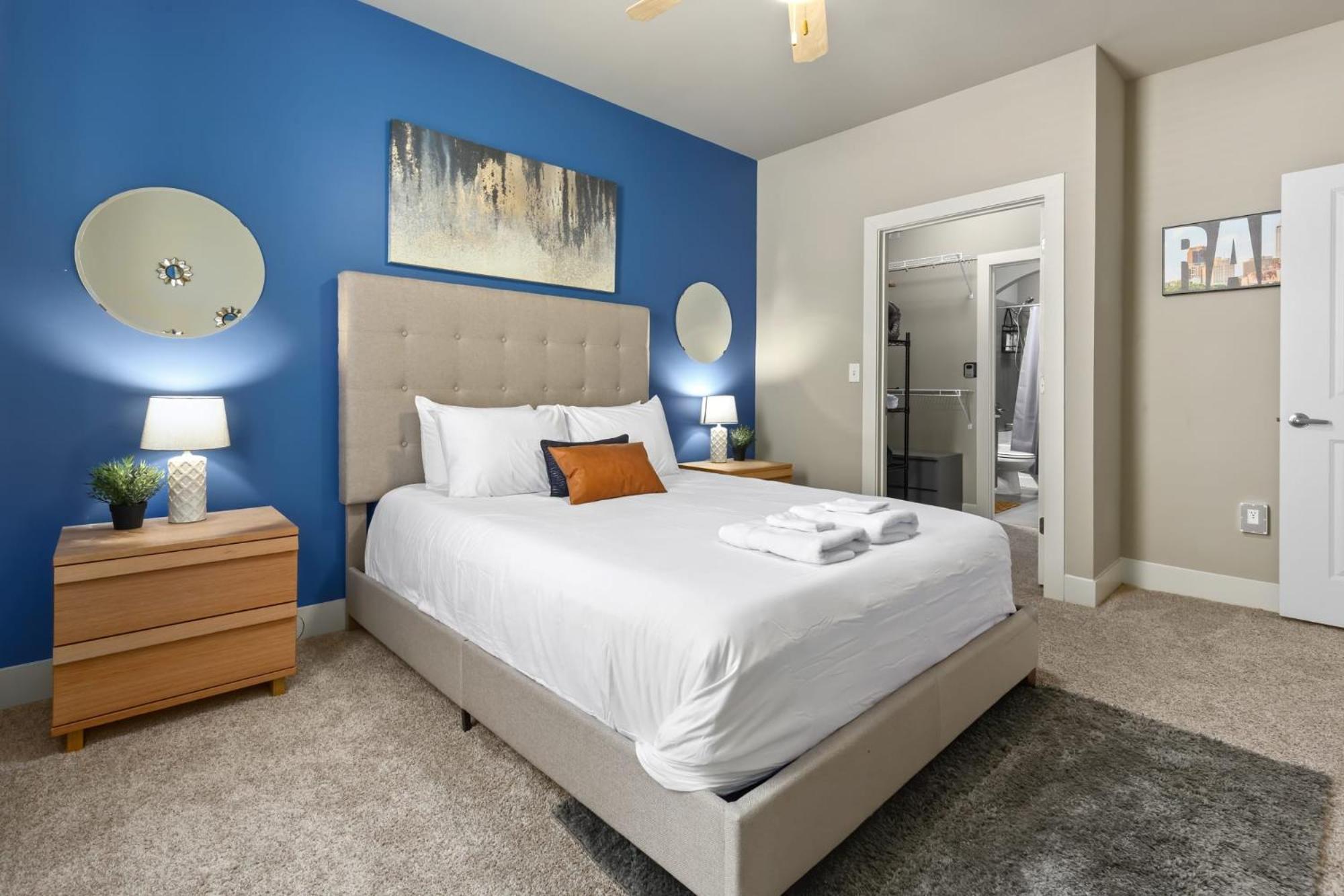 Apartment City Living In Downtown Luxury Apt 2 Raleigh