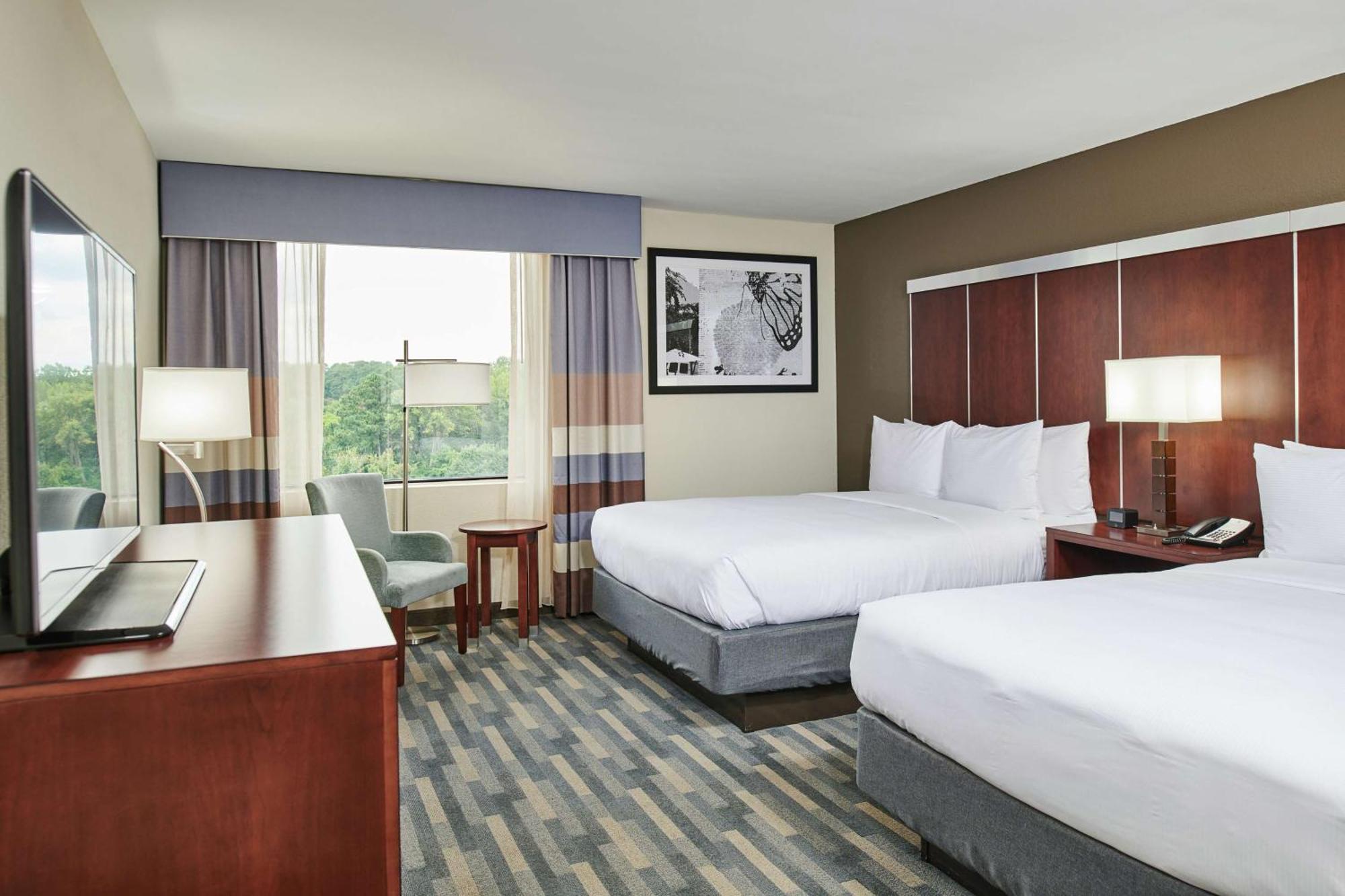 Doubletree By Hilton Crabtree Valley 4*