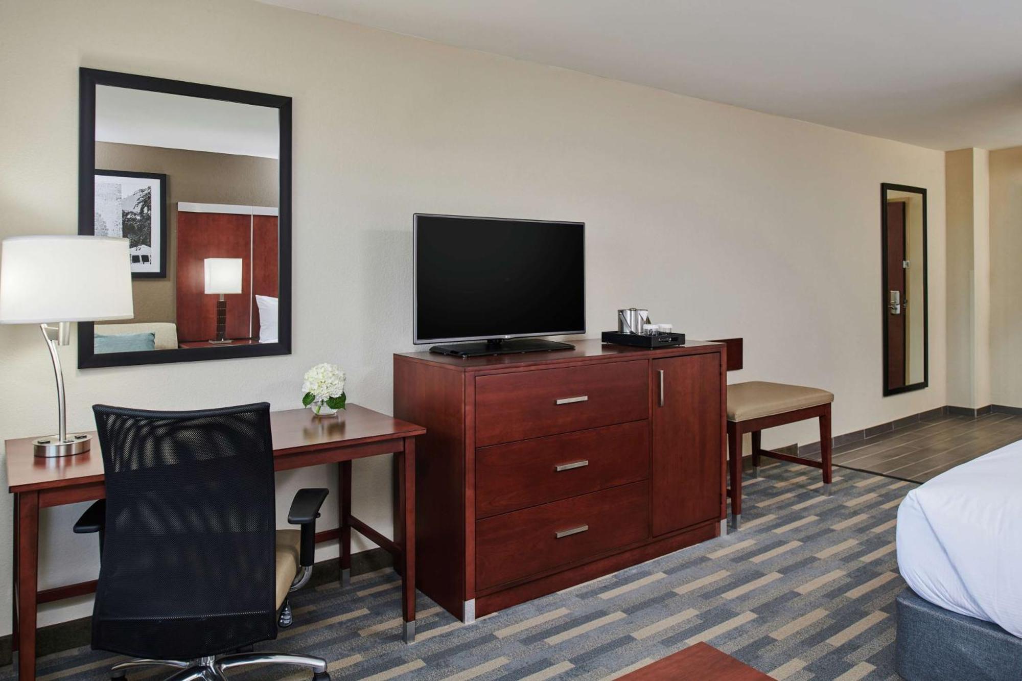 Doubletree By Hilton Crabtree Valley