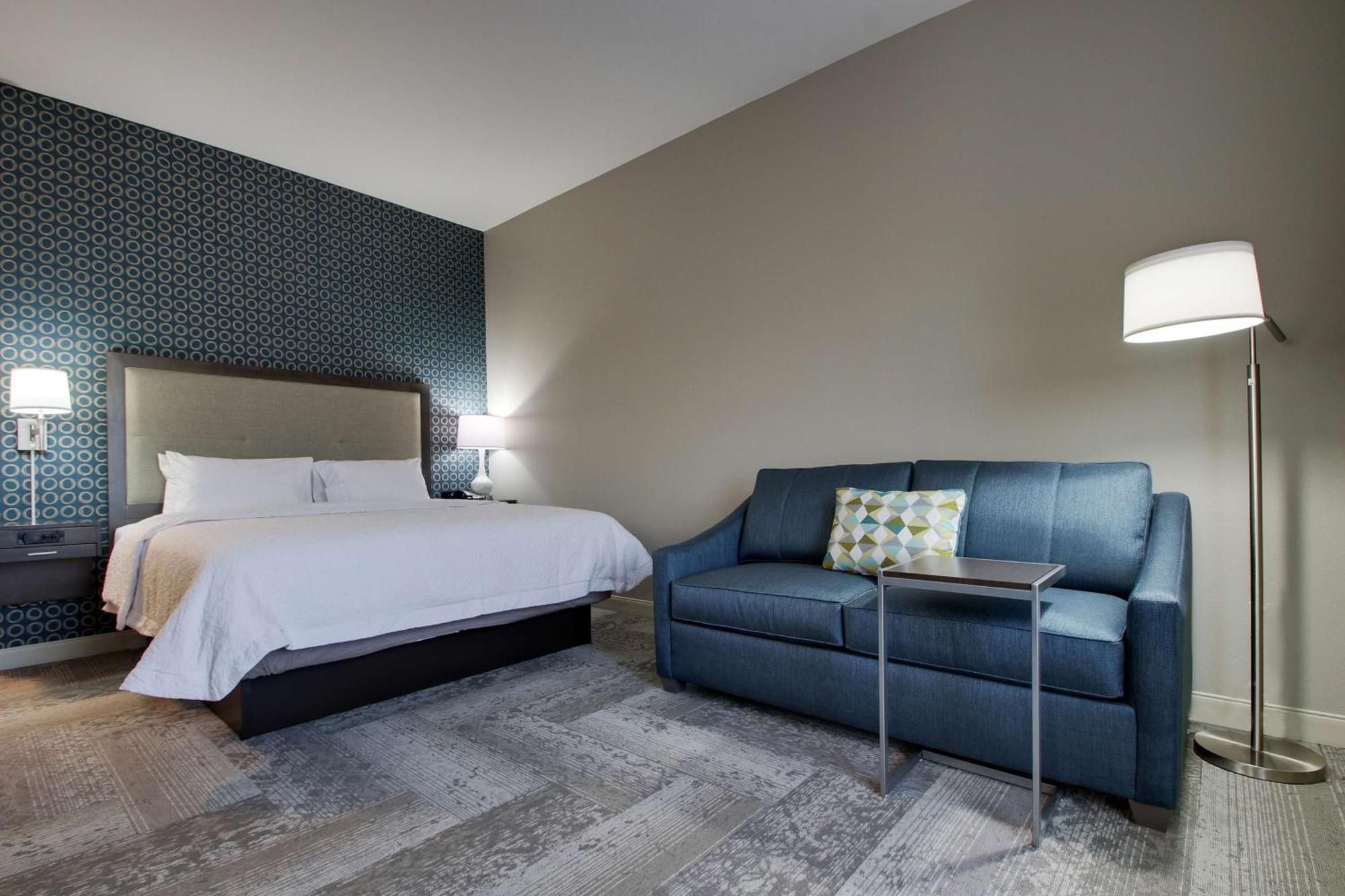 Hotel Hampton & By Hilton Knightdale 3*