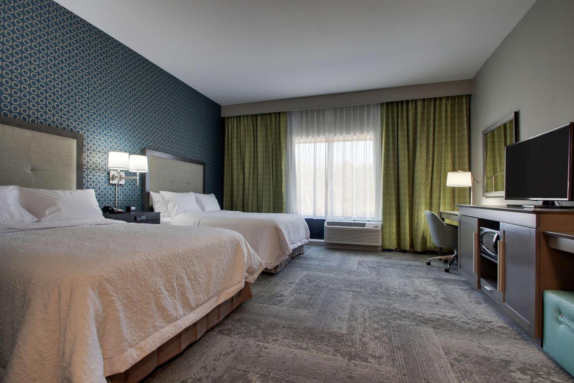 Hampton & By Hilton Knightdale Hotel