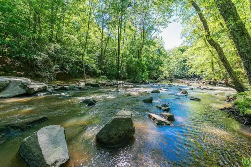 Holiday home North Private Retreat Raleigh