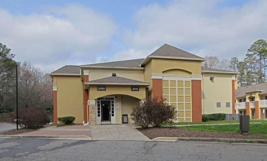 Hotel Suburban - Crabtree Valley *