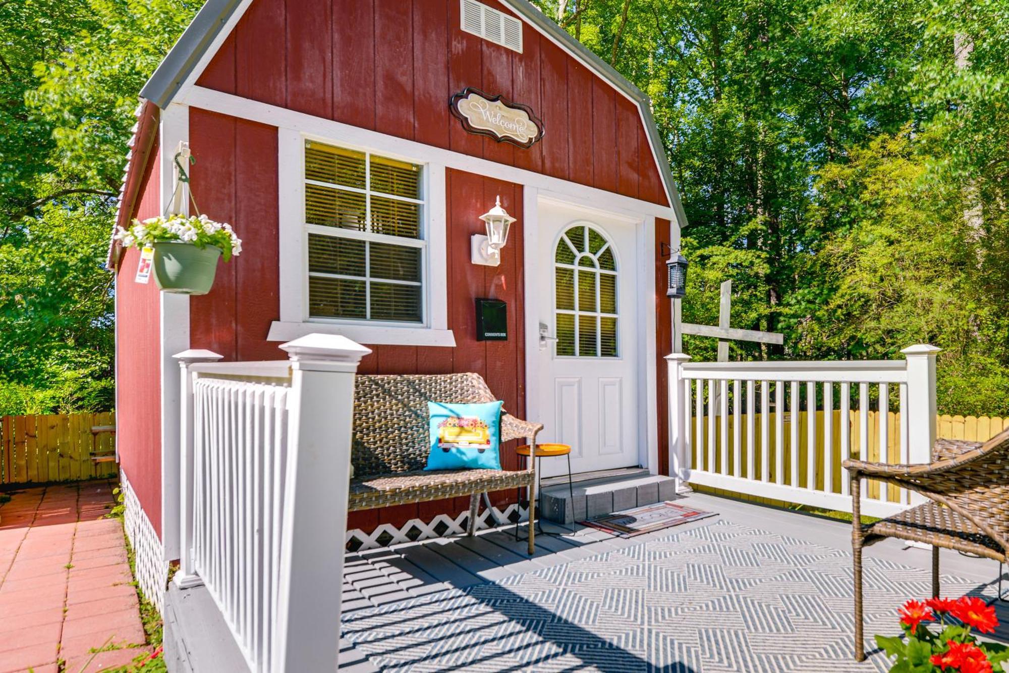 Apartment Pet-friendly Tiny With Patio *
