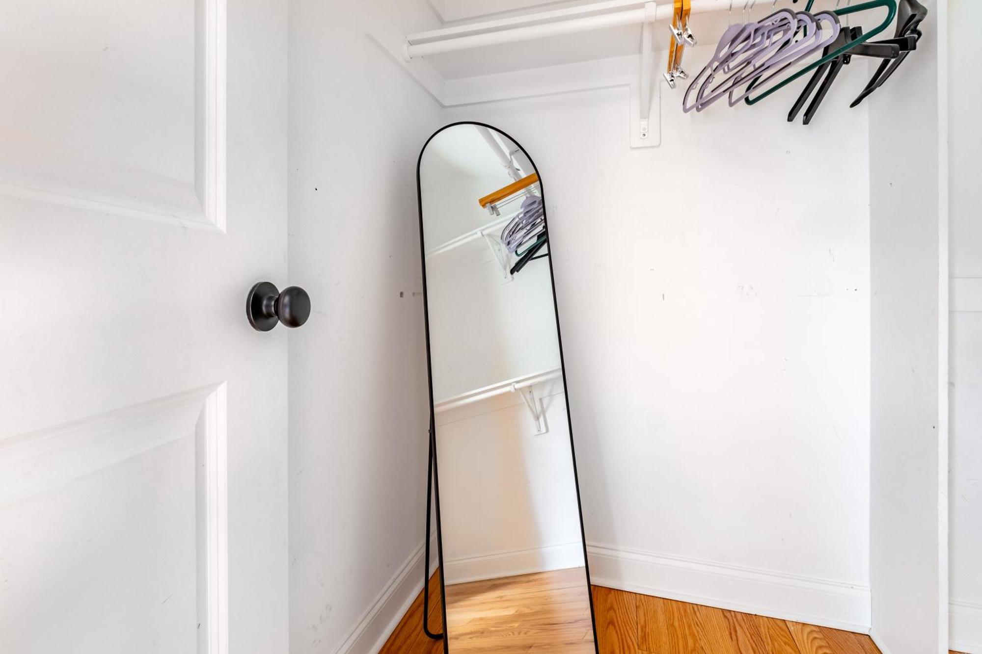 Holiday home Spacious In Five Points - Close To Downtown