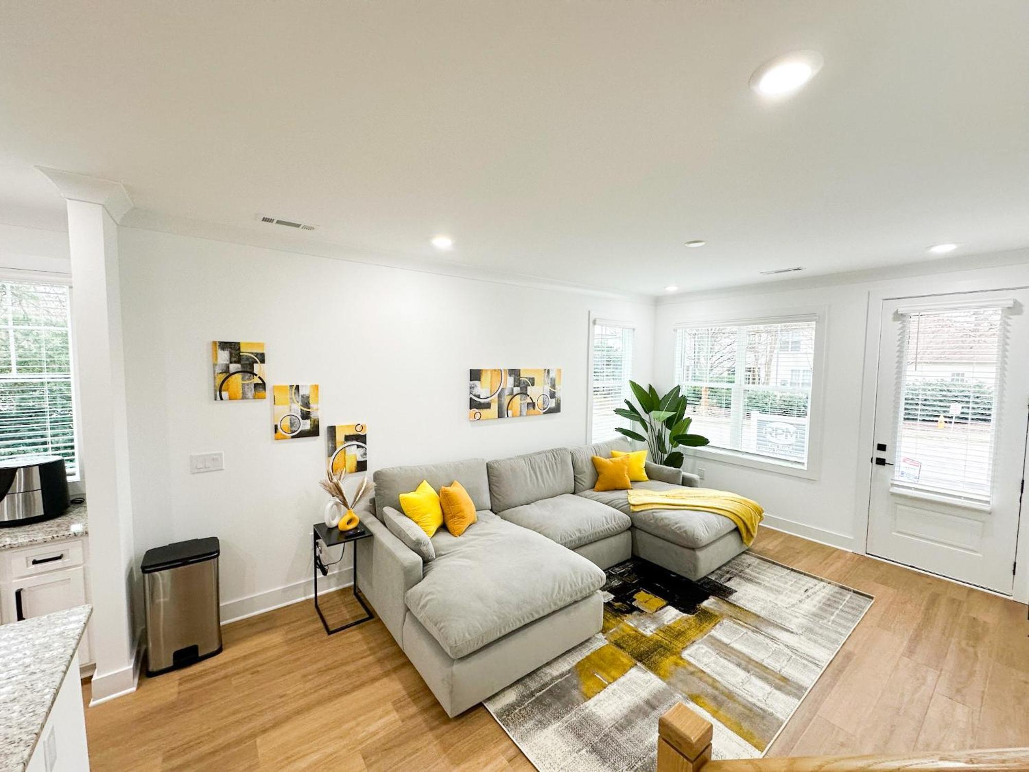 Friends And Family Home,1st Flr Suite, 20min From Rdu Casa de férias *