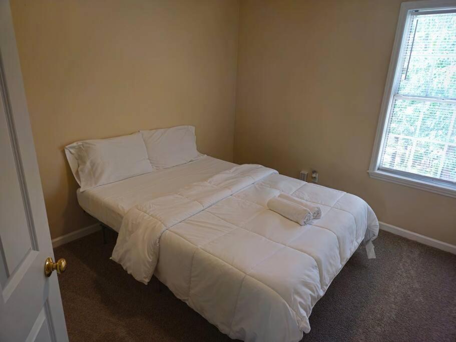 Holiday home Spacious 3br Retreat Perfect For Groups Near Downtown
