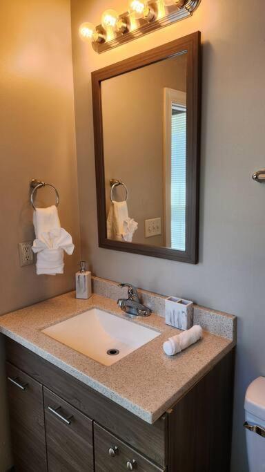 Private - 3 Bedroom House Raleigh