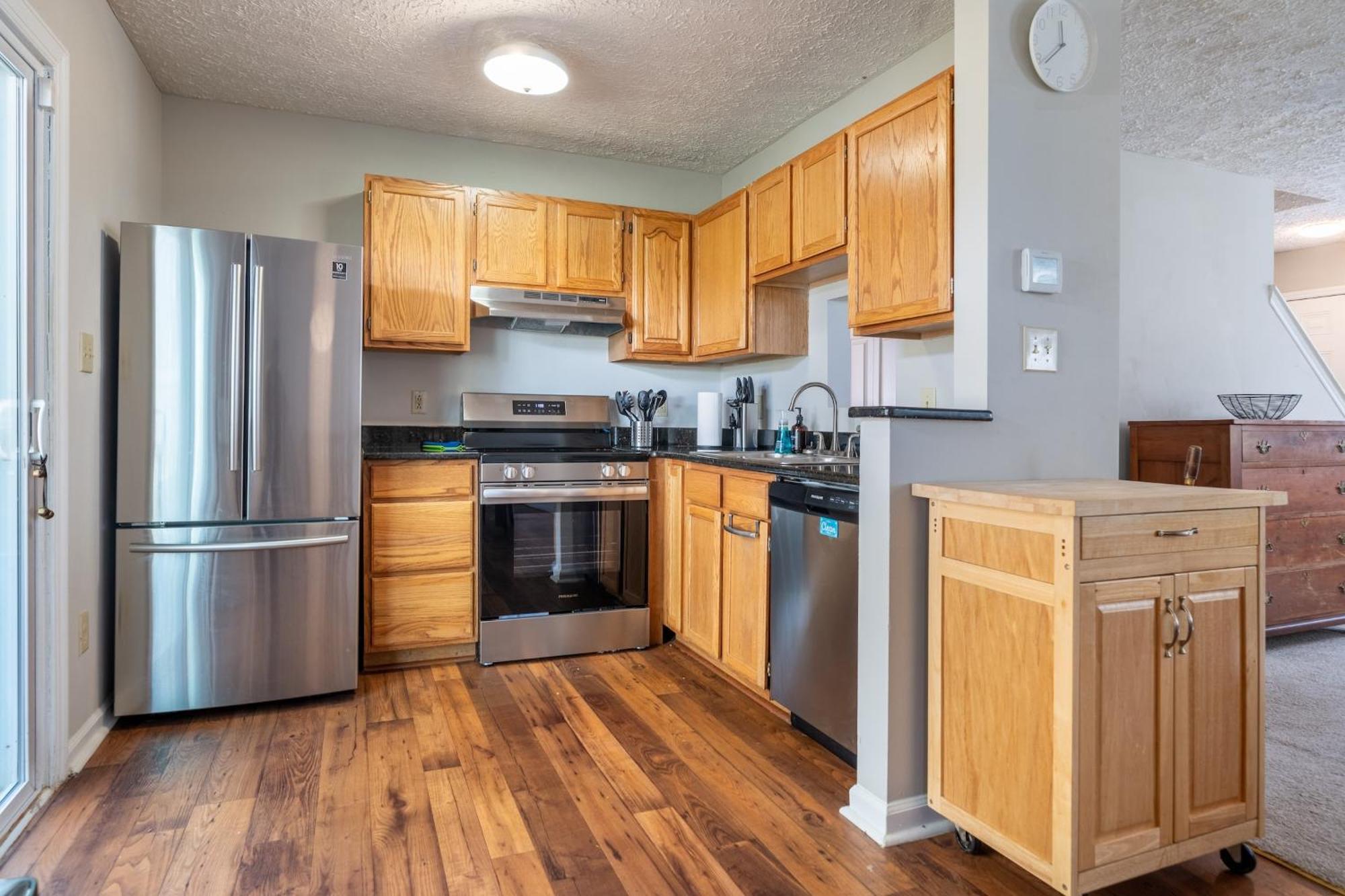 Casa de férias Birdwatchers 3br Escape Near Trails & Ncsu *