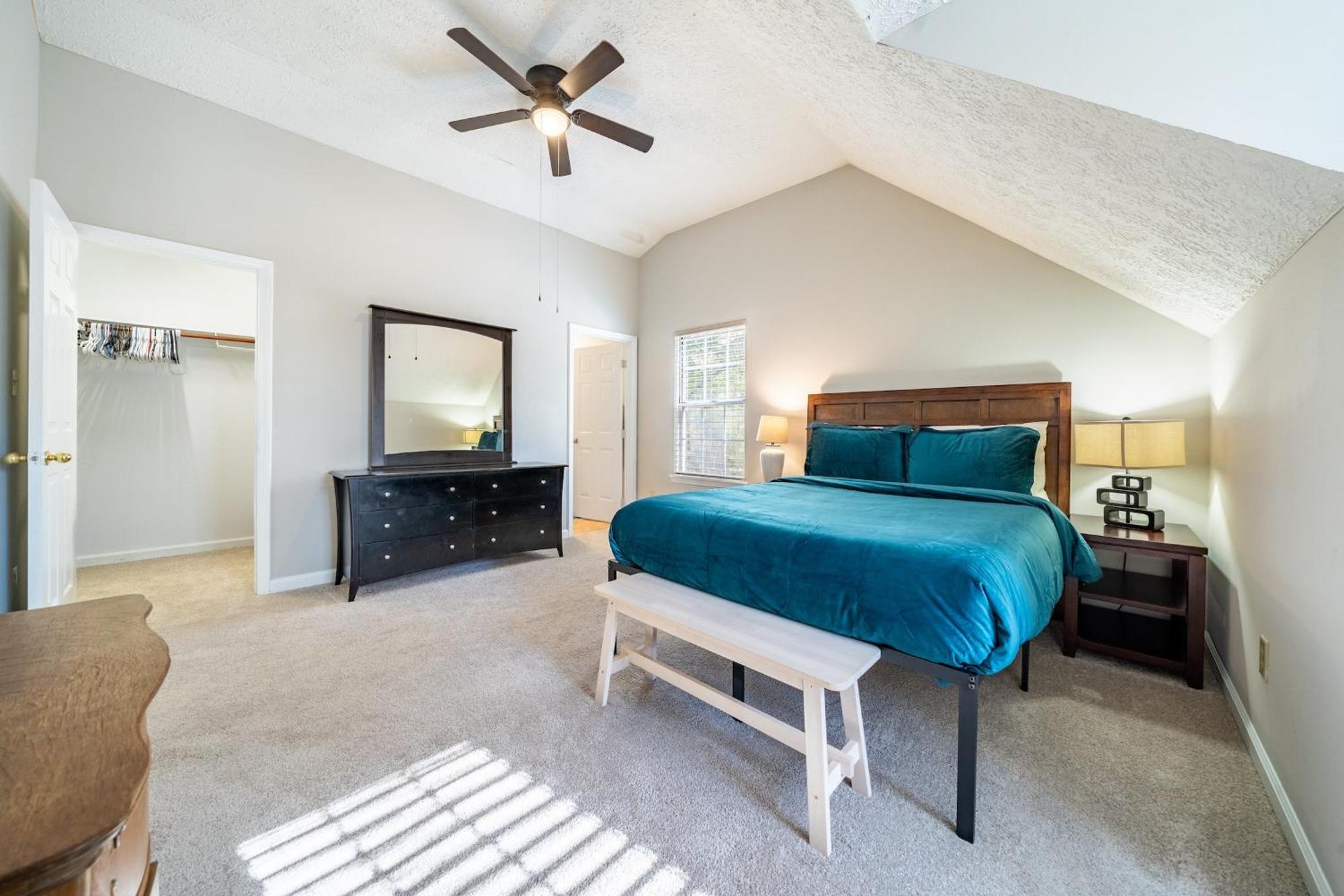 Birdwatchers 3br Escape Near Trails & Ncsu Casa de férias *