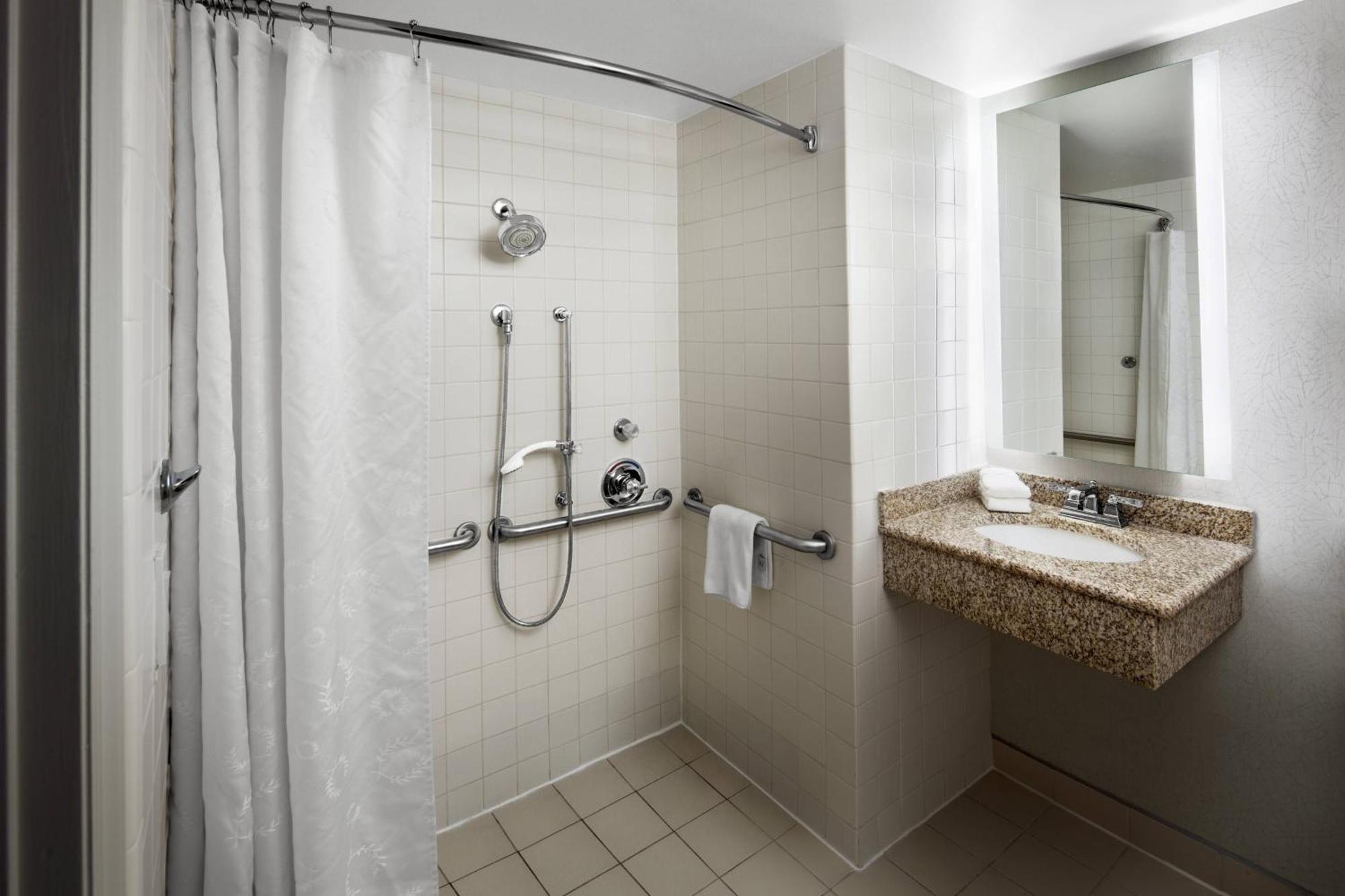 Hotel Sheraton 3*