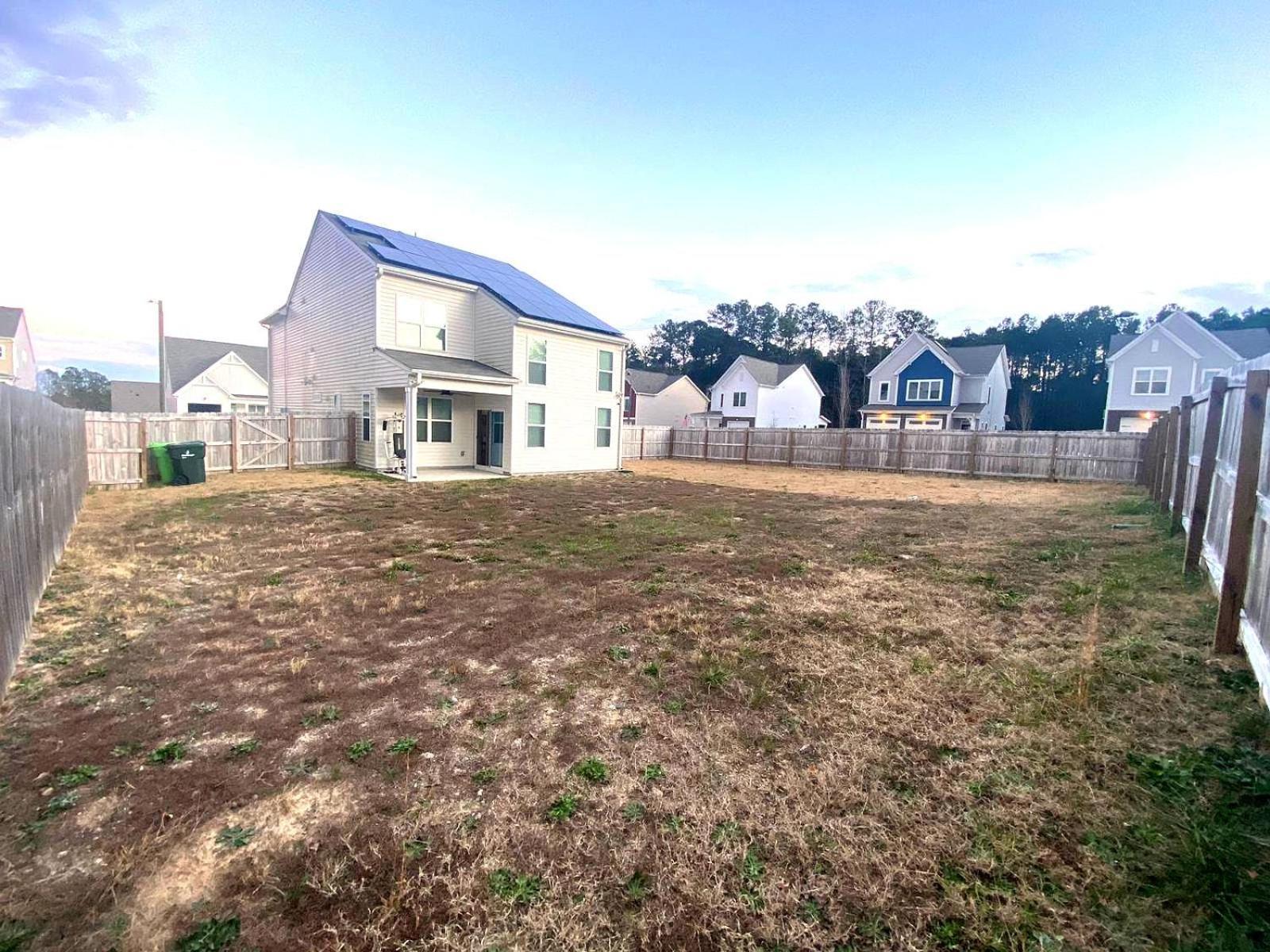 Beautiful 3 Bedroom House * Raleigh