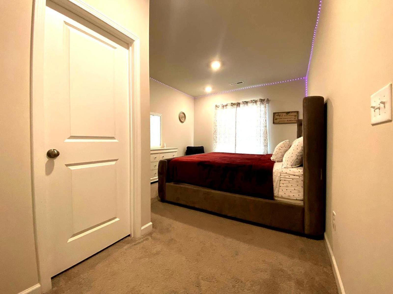 Beautiful 3 Bedroom House Raleigh