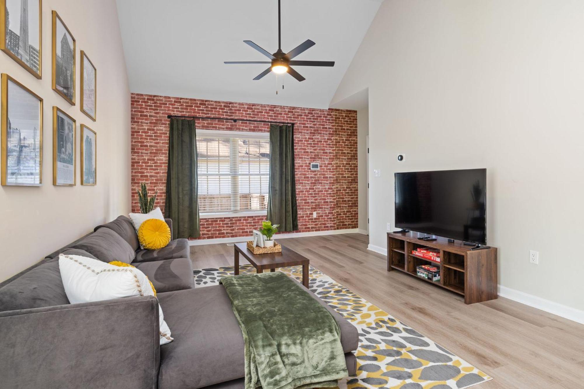 3bd Retreat - Hot Tub & Bbq - Near Ncsu & Downtown Holiday home