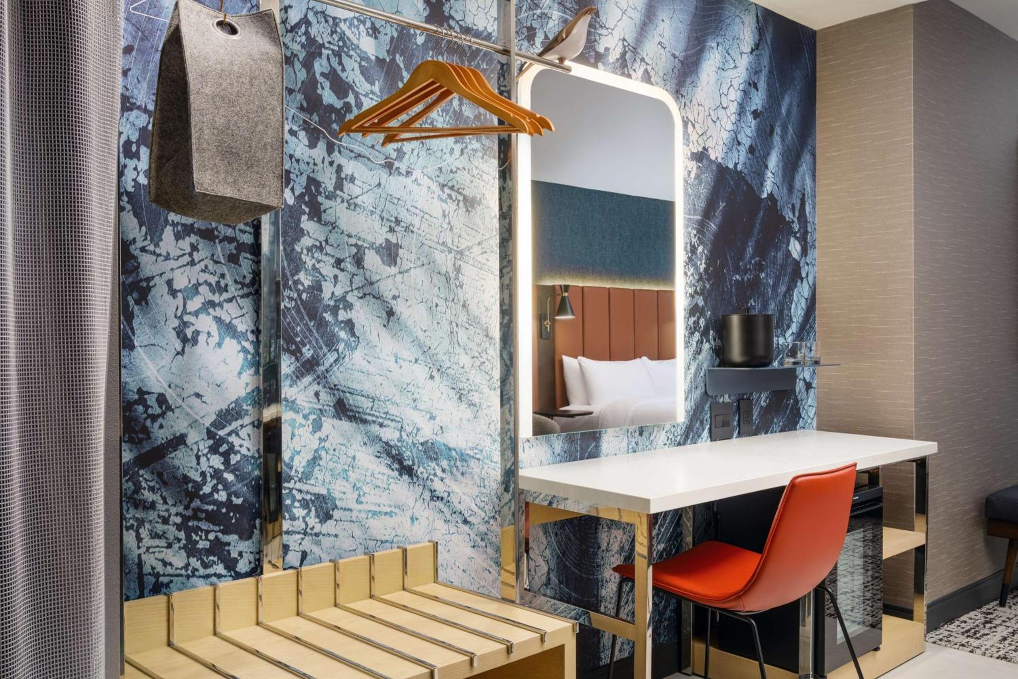 Hotel Tempo By Hilton Downtown 3*