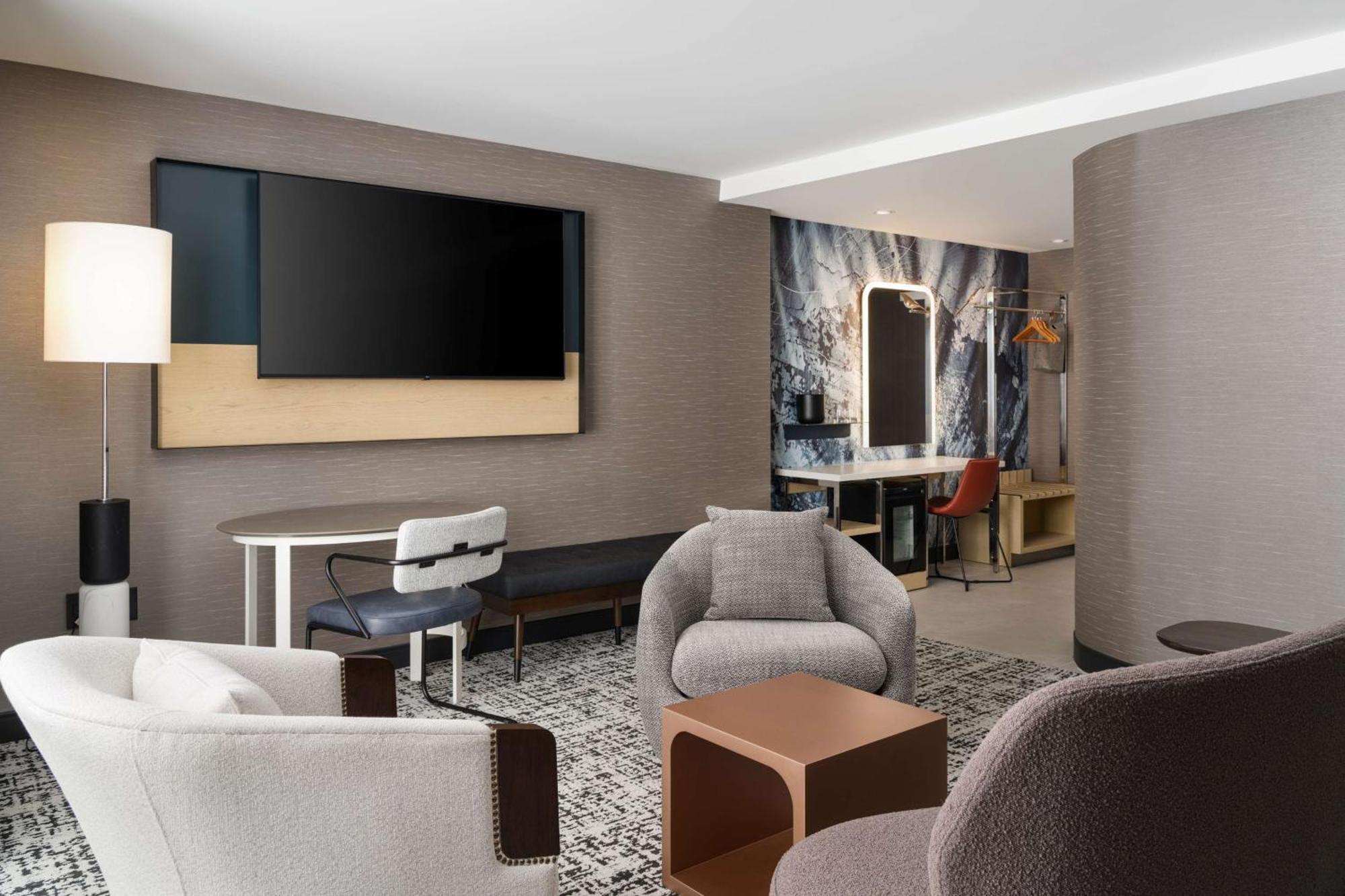 Tempo By Hilton Downtown Hotel