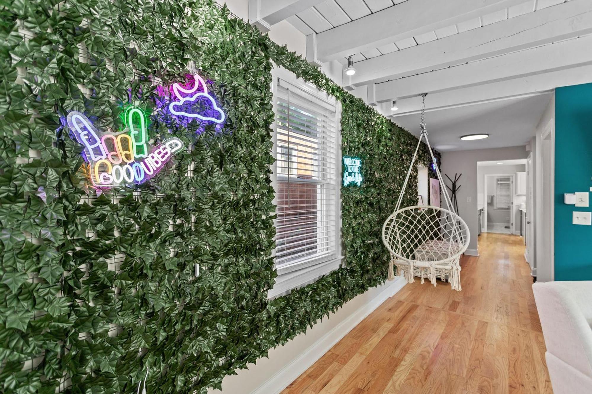 Gathering House In Historic Oakwood Holiday home Raleigh