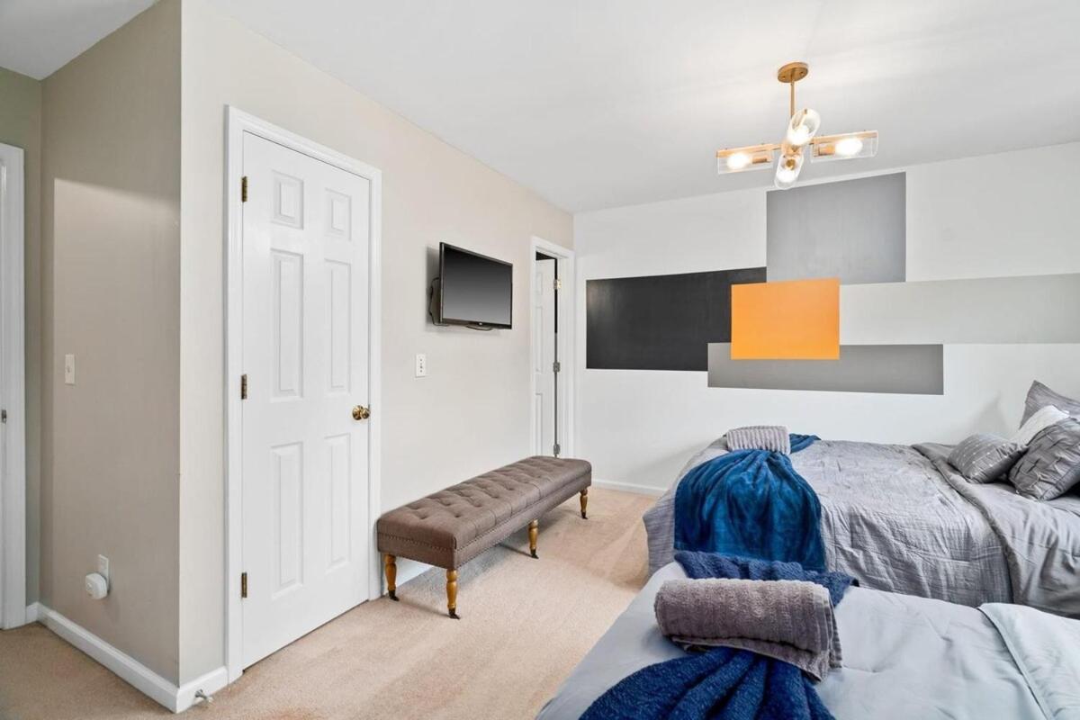 Cozy 2br Retreat With Bbq, Wifi & Parking * Raleigh