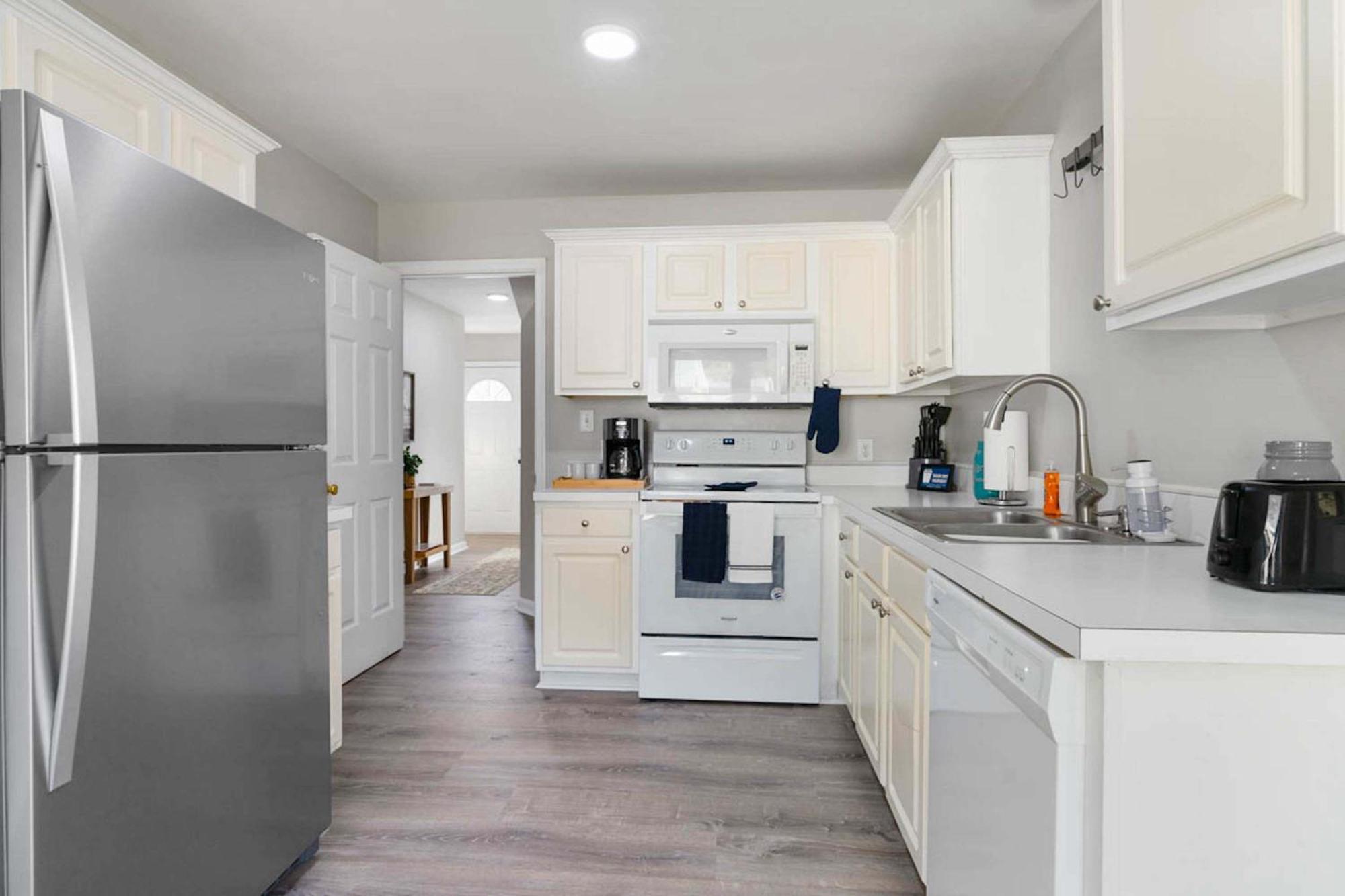 Holiday home Near Nc State Campus & Downtown - The Maple Marvel Raleigh