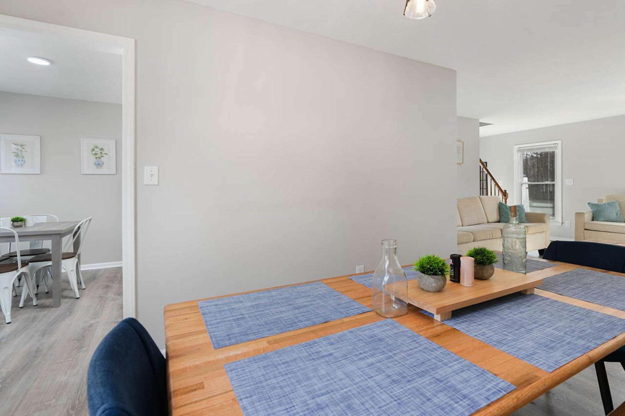 Holiday home Near Nc State Campus & Downtown - The Maple Marvel *