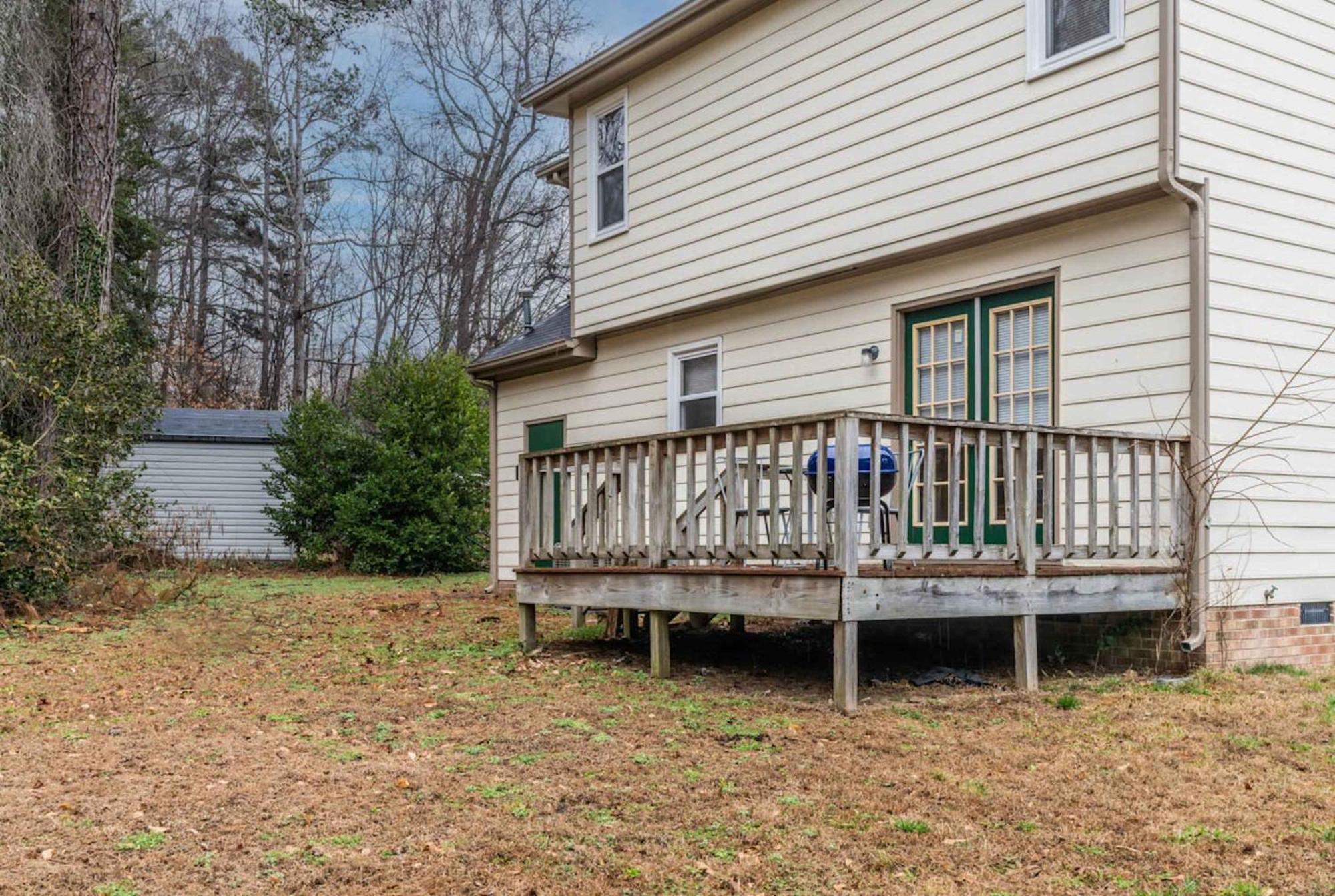 Near Parks Trails & Downtown Retreat Holiday home Raleigh