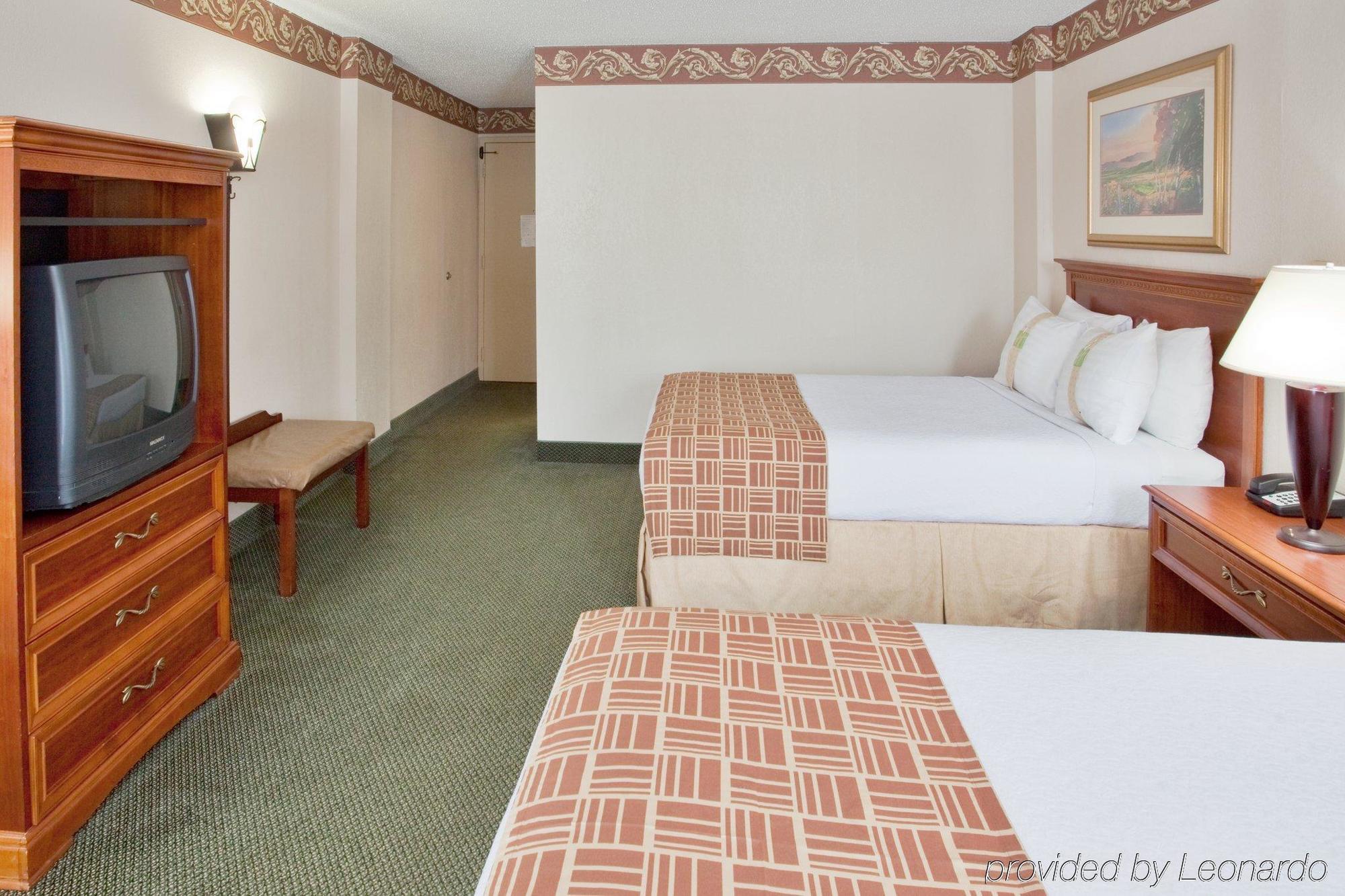 Doubletree By Hilton Midtown, Nc Hotel