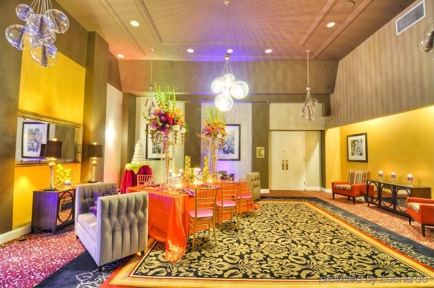 Hotel Doubletree By Hilton - Brownstone - Raleigh