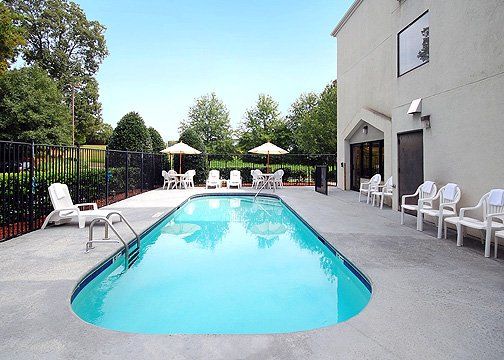 Quality & North Hotel 2*