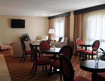 Sheraton Hotel 3*
