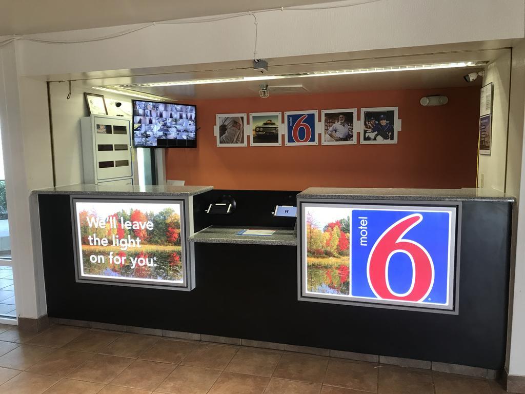 Hotel 6-raleigh, Nc - North Raleigh